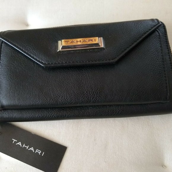 Tahari Women's Black Trendsetter Clutch Wallet Organizer with Wrist Strap NWT - Picture 1 of 15